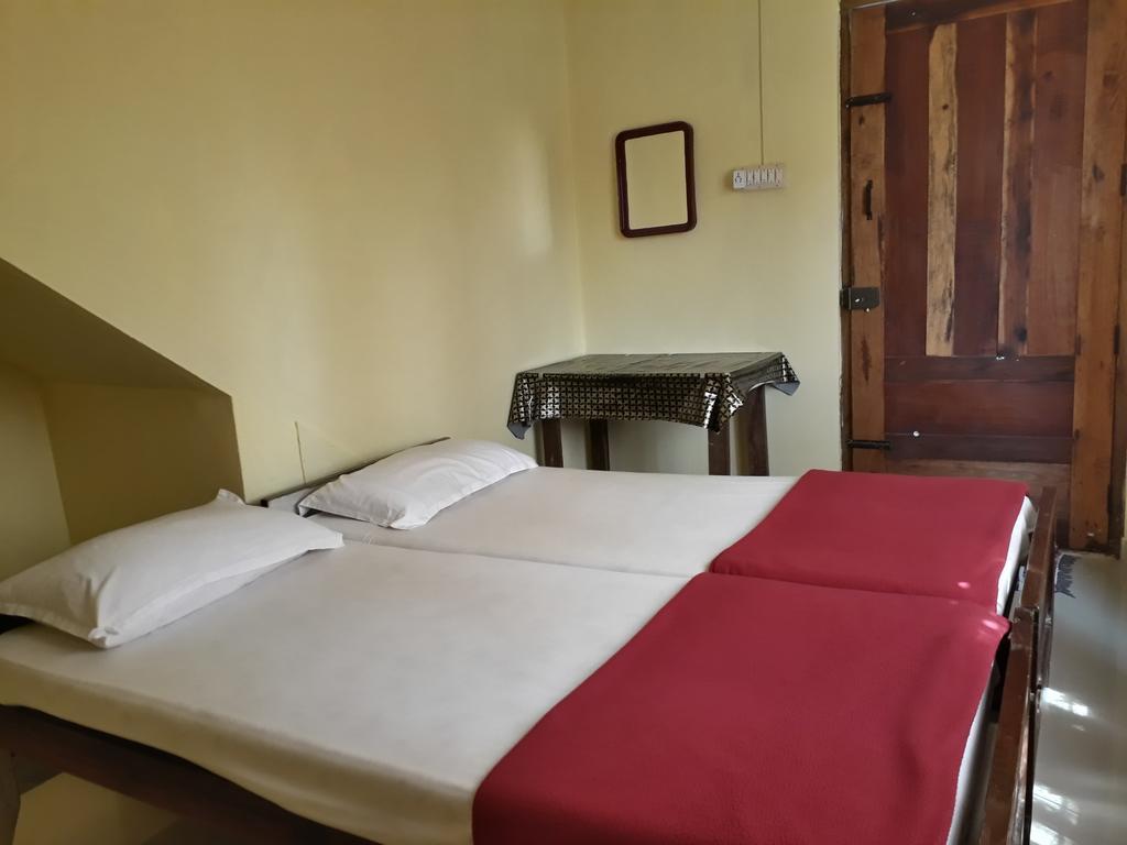 Able Homestay Thekkady Kültér fotó